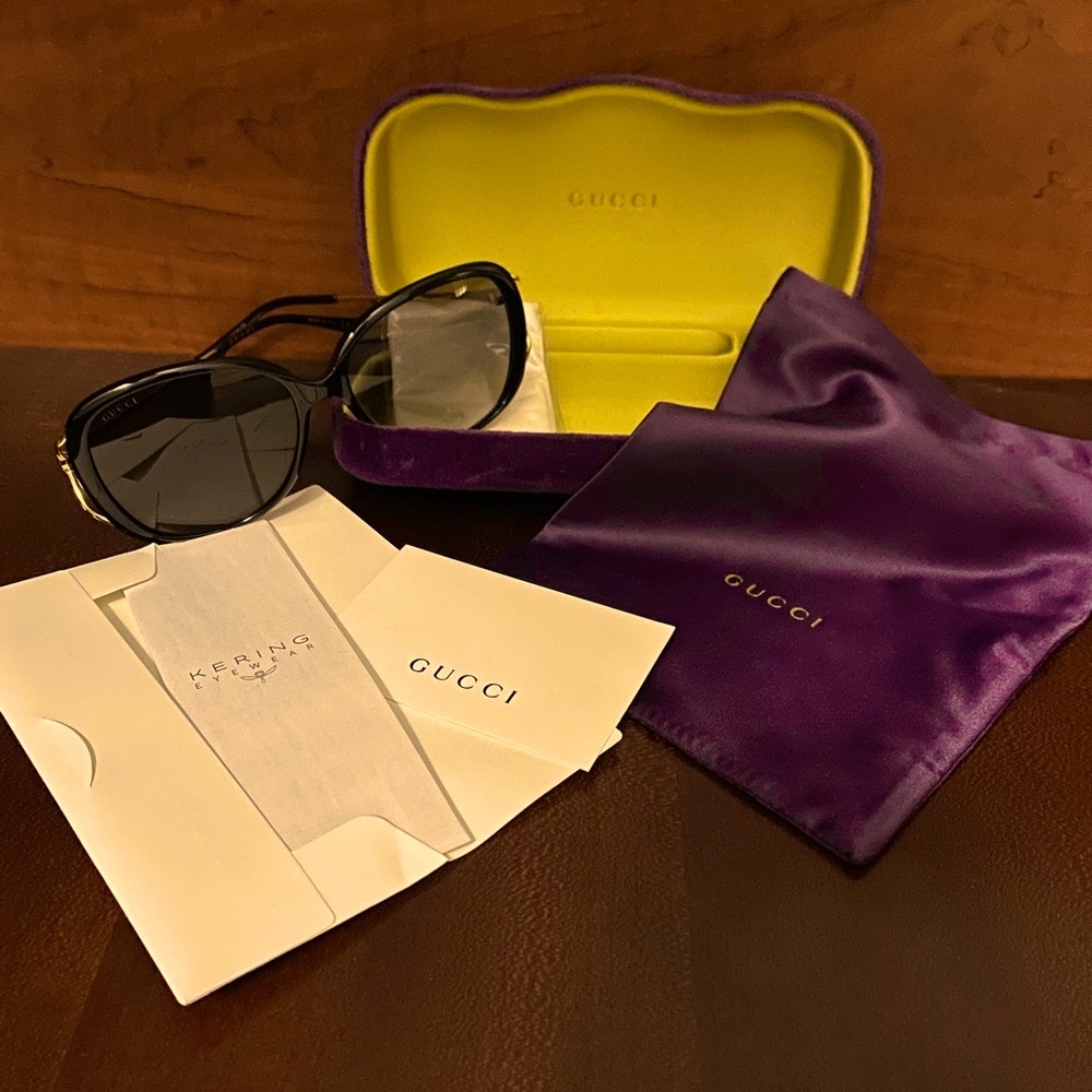 Brand new guaranteed authentic Gucci sunglasses. Perfect condition, never worn.